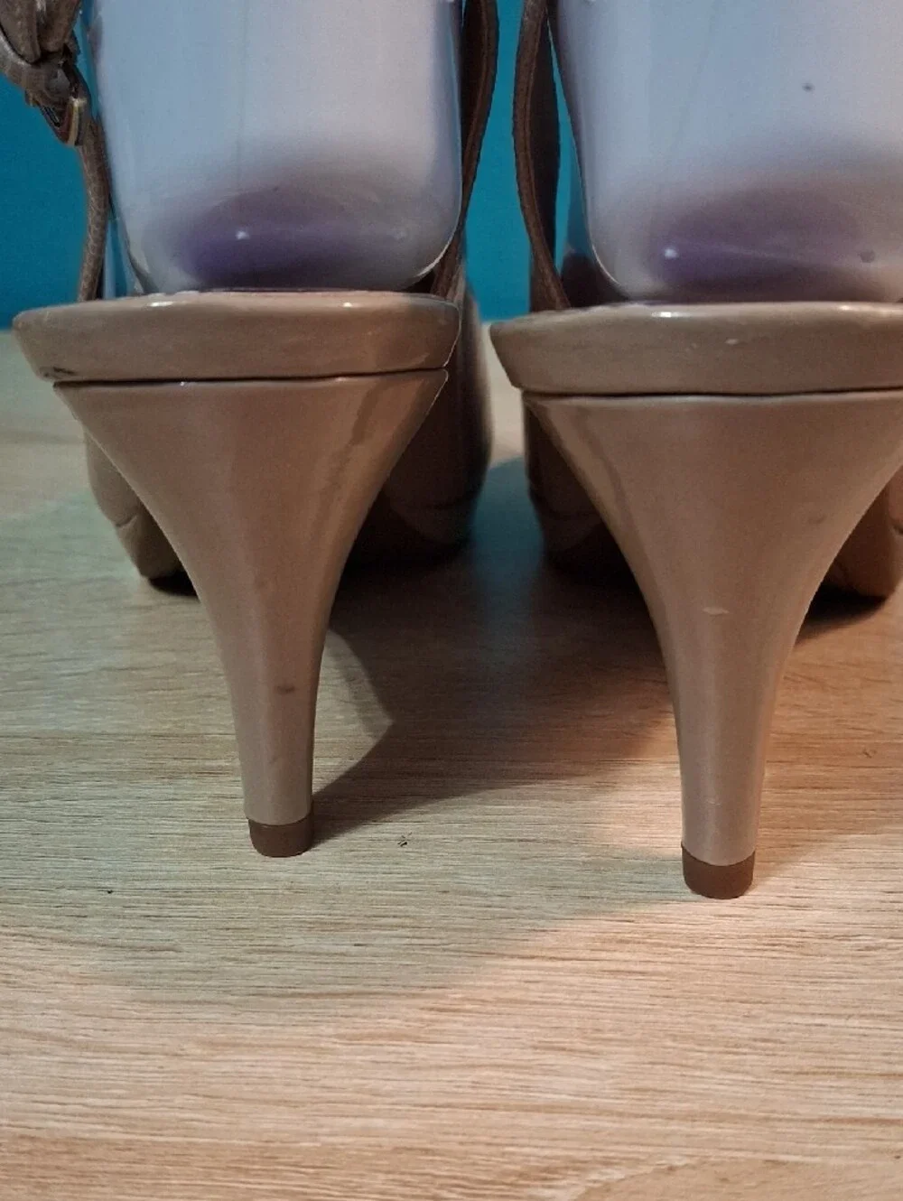 Bandolino Beige Peep-Toe Slingback Heels